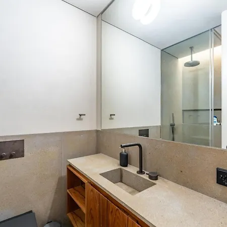 Sacramento House Apartmán *