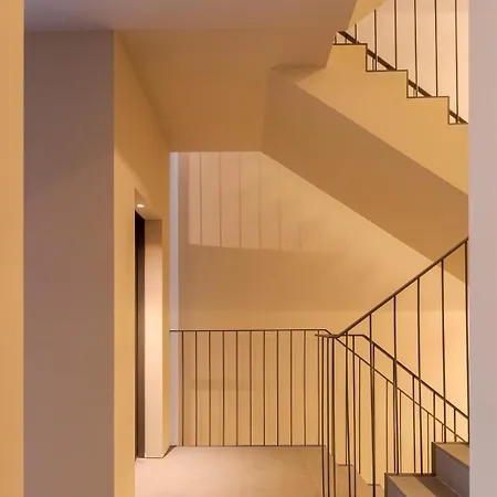 Sacramento House B